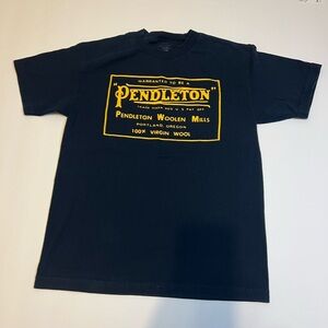 Pendleton navy blue t shirt size medium